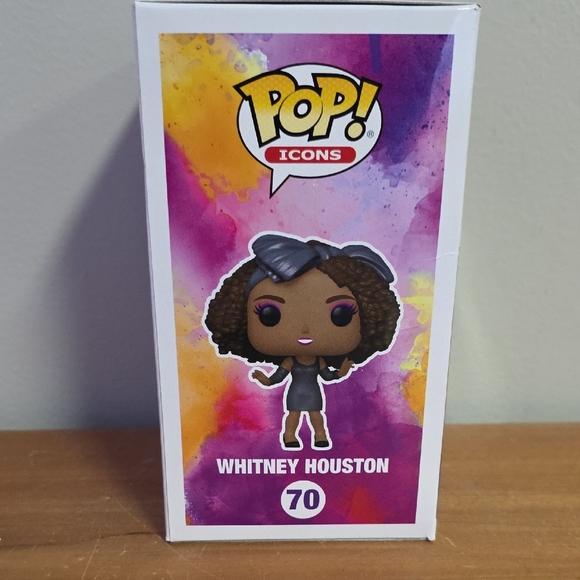 Funko Pop! Icons Whitney Houston with Black and Brown Hair - Picture 2 of 6